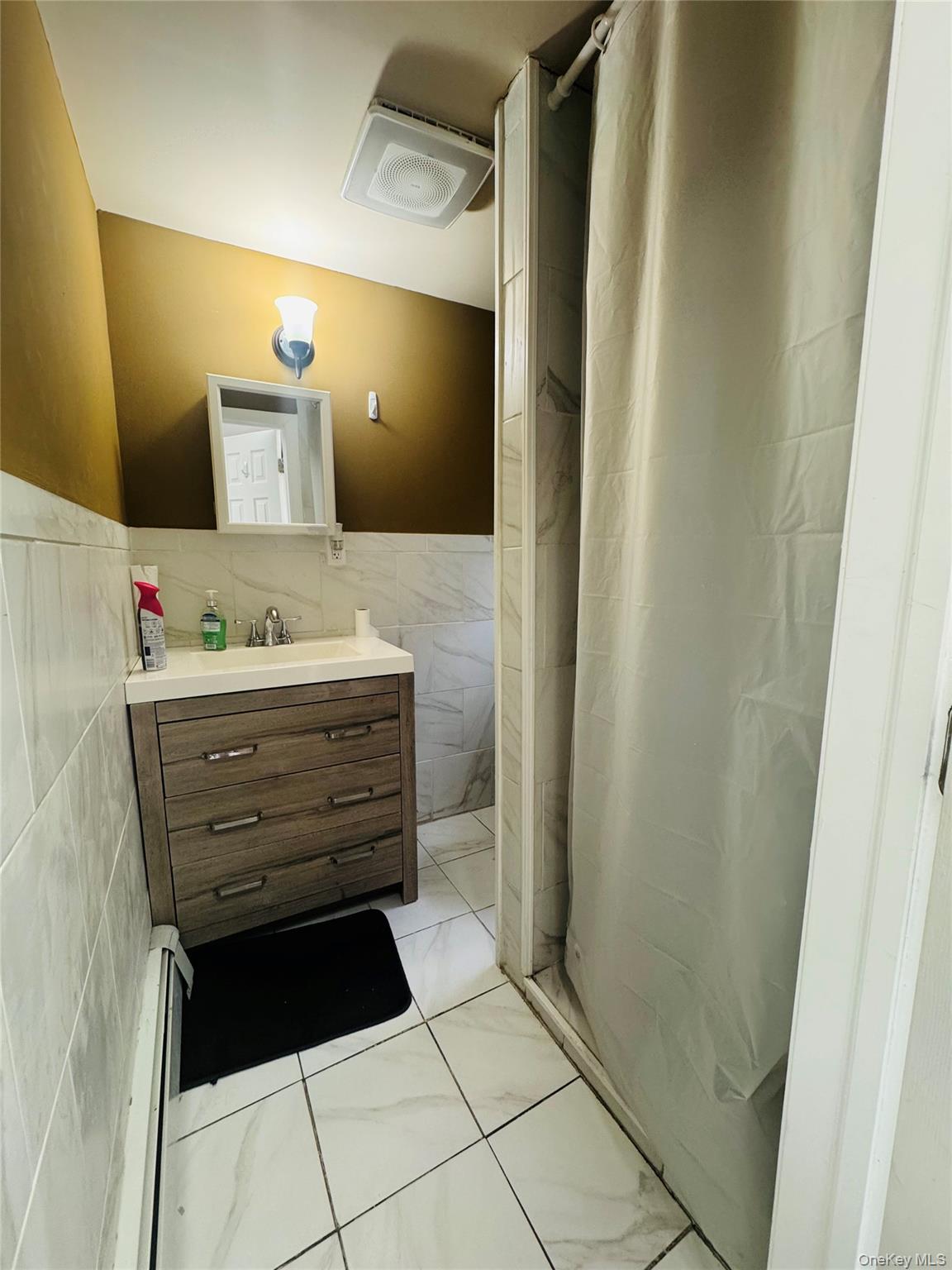 #5 photo, 43 W Columbia Street, ナッソー郡 Hempstead , NY 11550