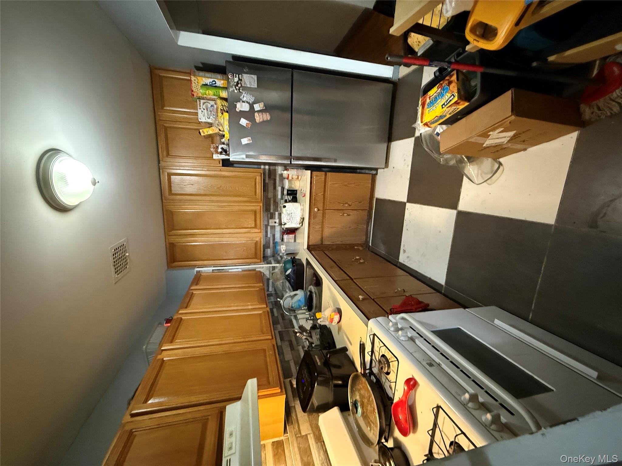 #2 photo, 1152 Jefferson Avenue, ブルックリン区 Brooklyn , NY 11221