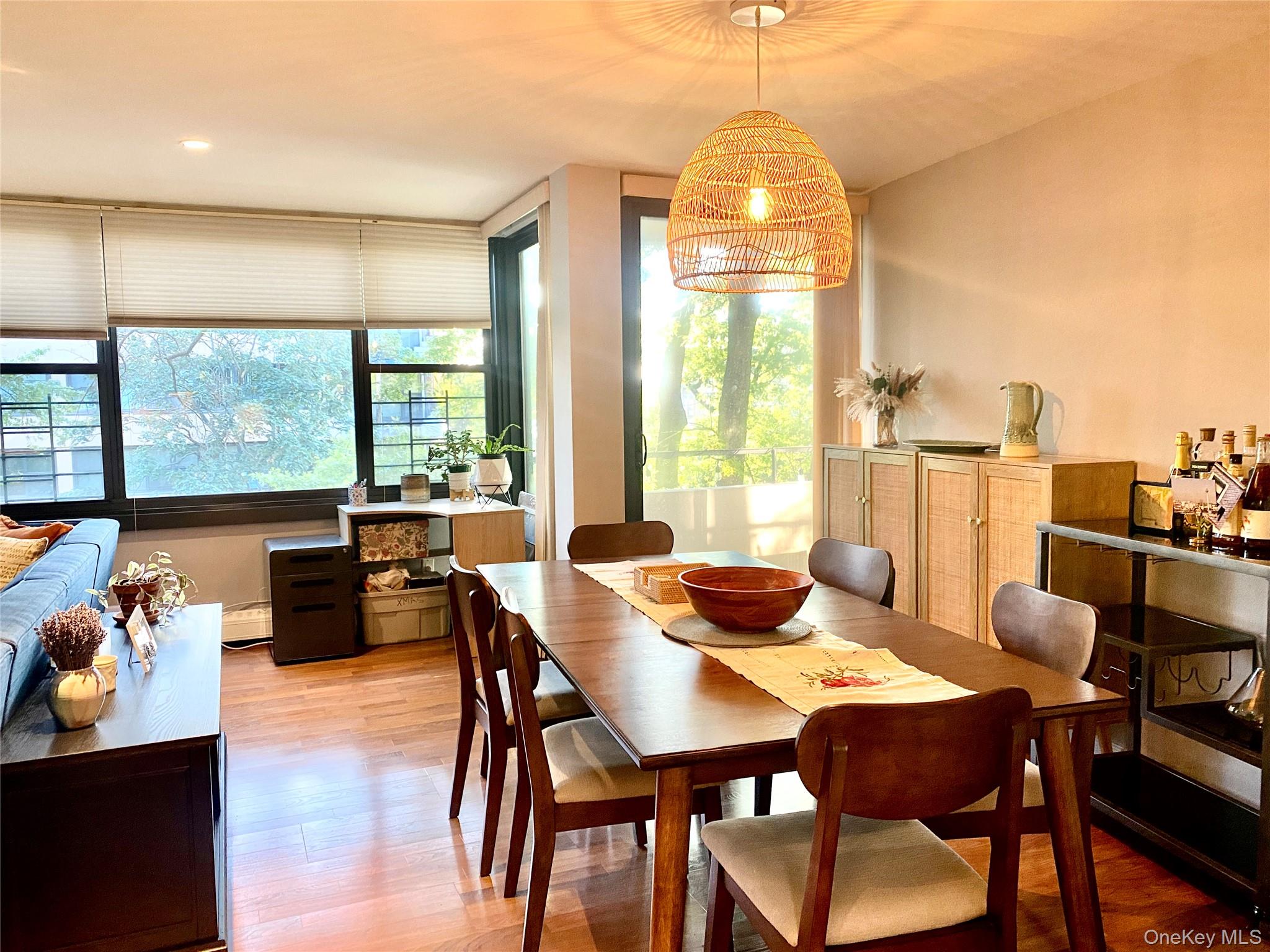 #10 photo, 724 166th Street, クイーンズ区 Beechhurst , NY 11357