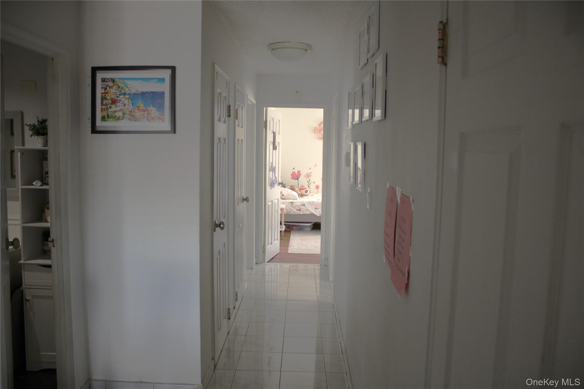 #12 photo, 8210 149th Avenue, कुईंस Howard Beach , NY 11414