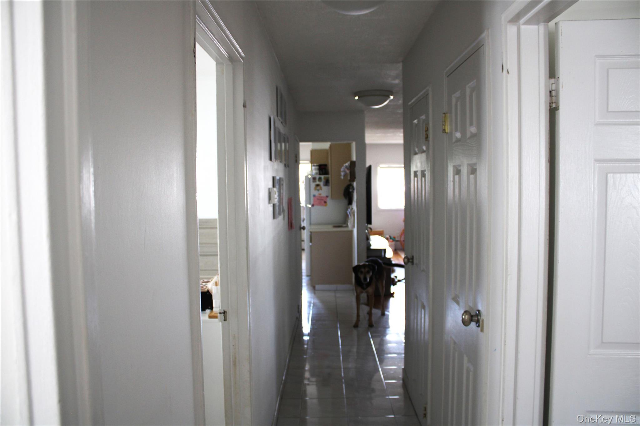 #13 photo, 8210 149th Avenue, कुईंस Howard Beach , NY 11414