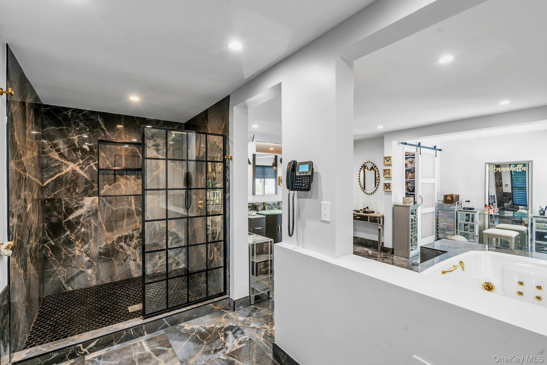 #9 photo, 5 Carol Lane, ナッソー郡 Upper Brookville , NY 11545