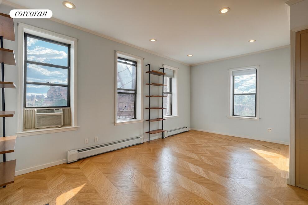 #6 photo, New York City, マンハッタン East Harlem , NY 10035