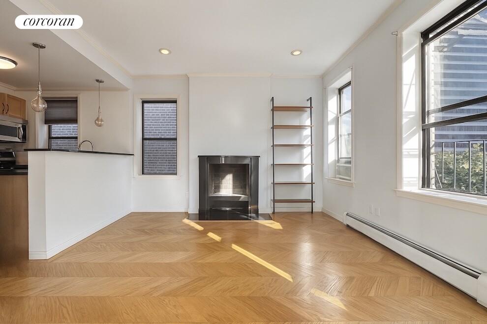 #8 photo, New York City, マンハッタン East Harlem , NY 10035