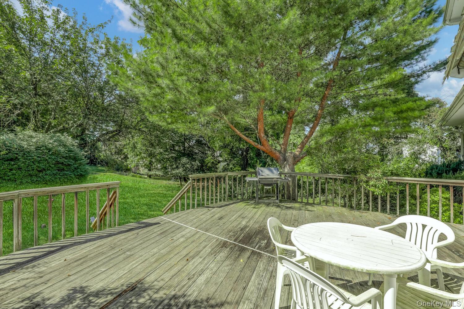 #4 photo, 3 Macintosh Lane, Monsey , NY 10952