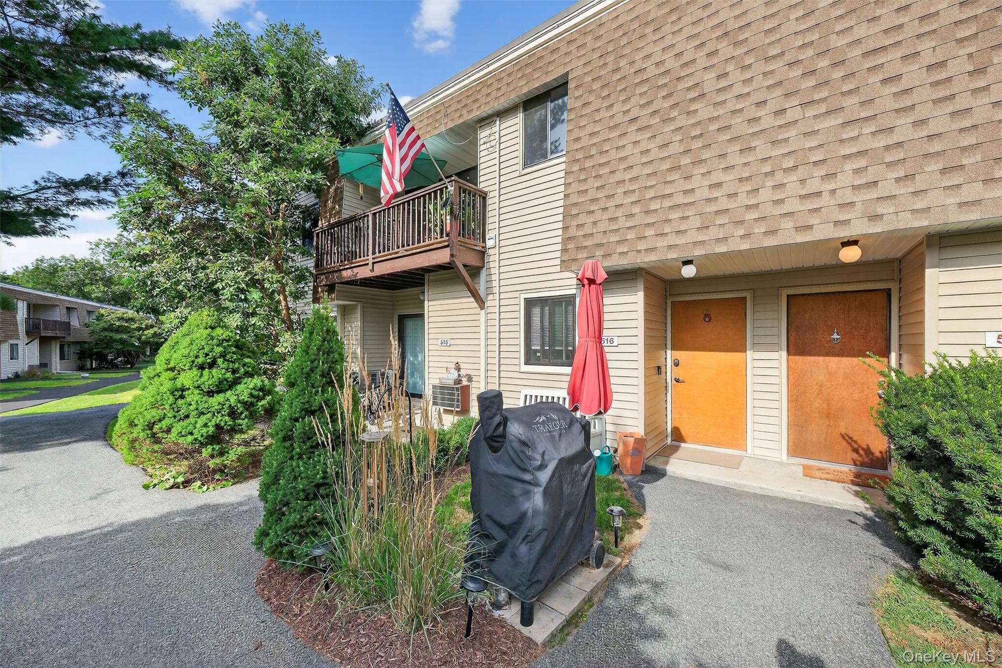 #1 photo, 516 Vista On The Lake, Carmel , NY 10512