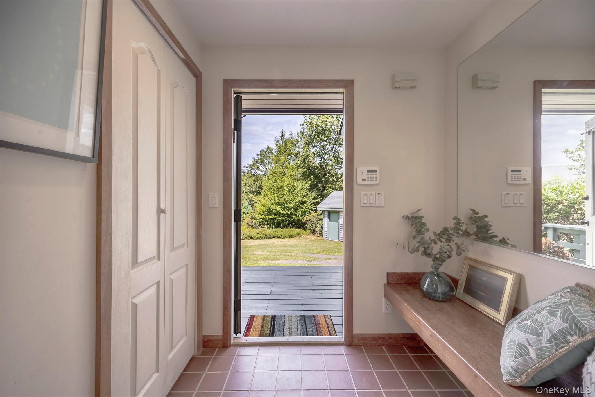 #4 photo, 128 Newcut Road, Woodstock , NY 12498