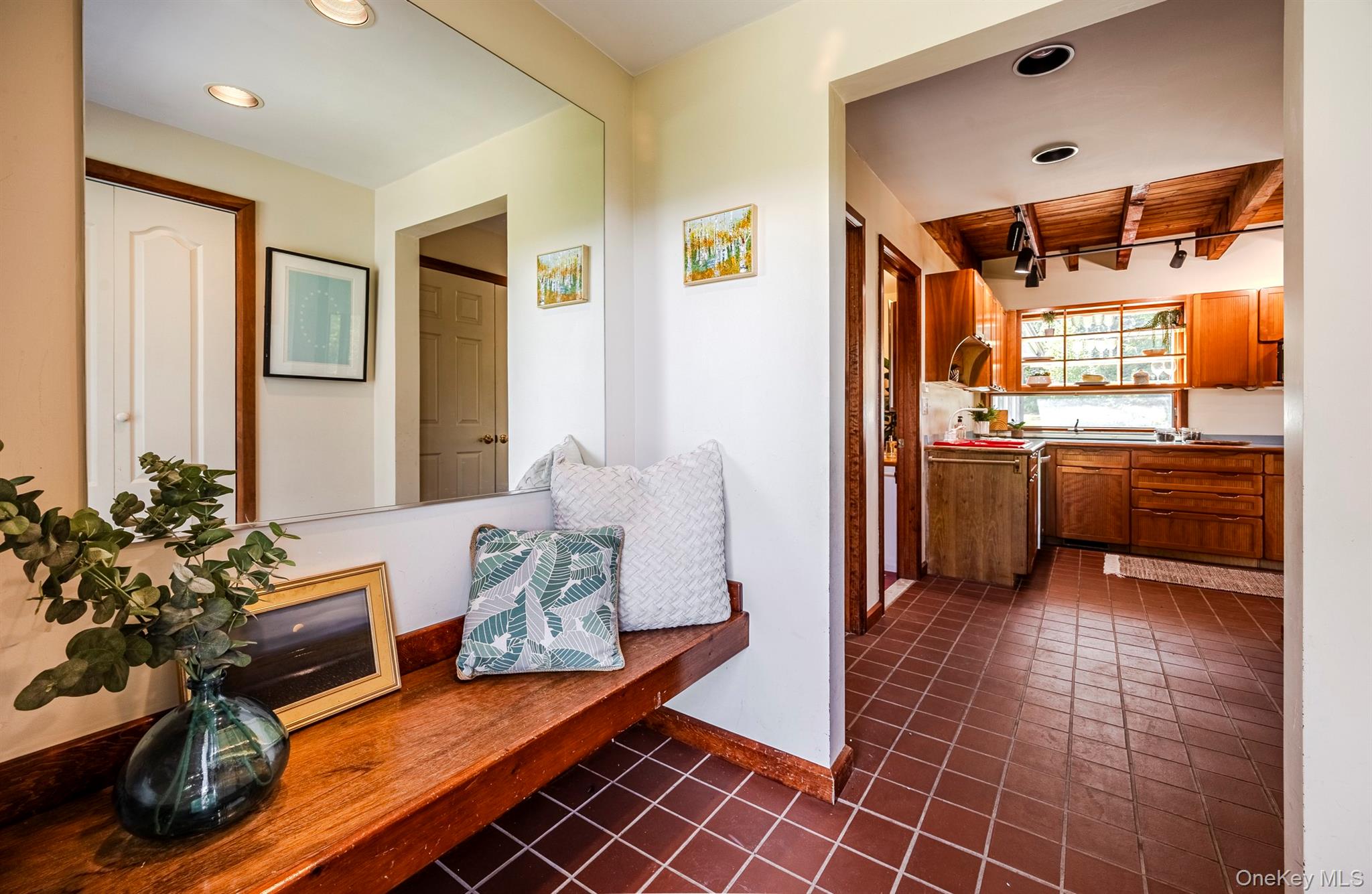 #5 photo, 128 Newcut Road, Woodstock , NY 12498