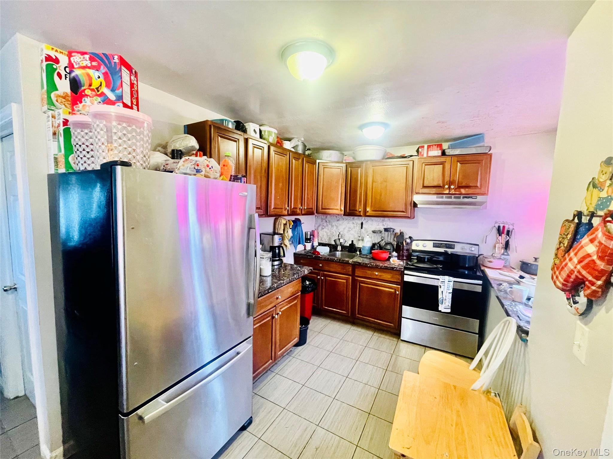 #3 photo, 29 Gray Avenue, サフォーク郡 Medford , NY 11763