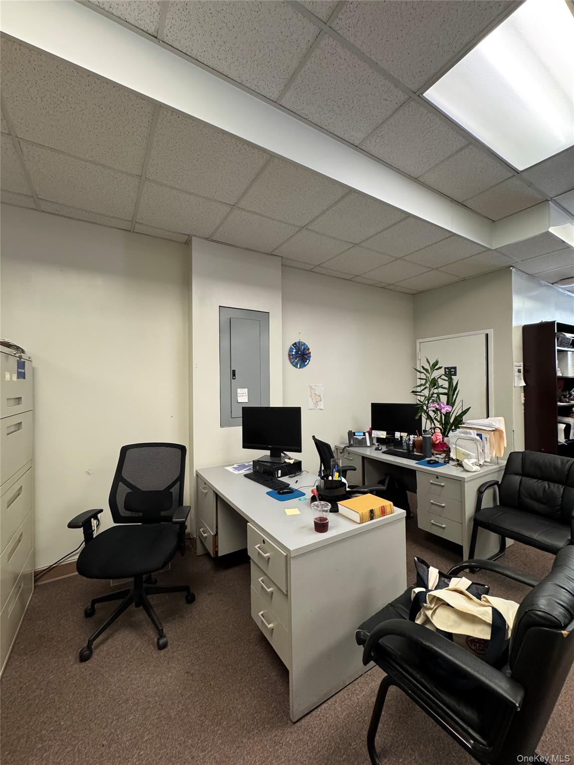 #10 photo, 55-19 69th Street, クイーンズ区 Maspeth , NY 11378