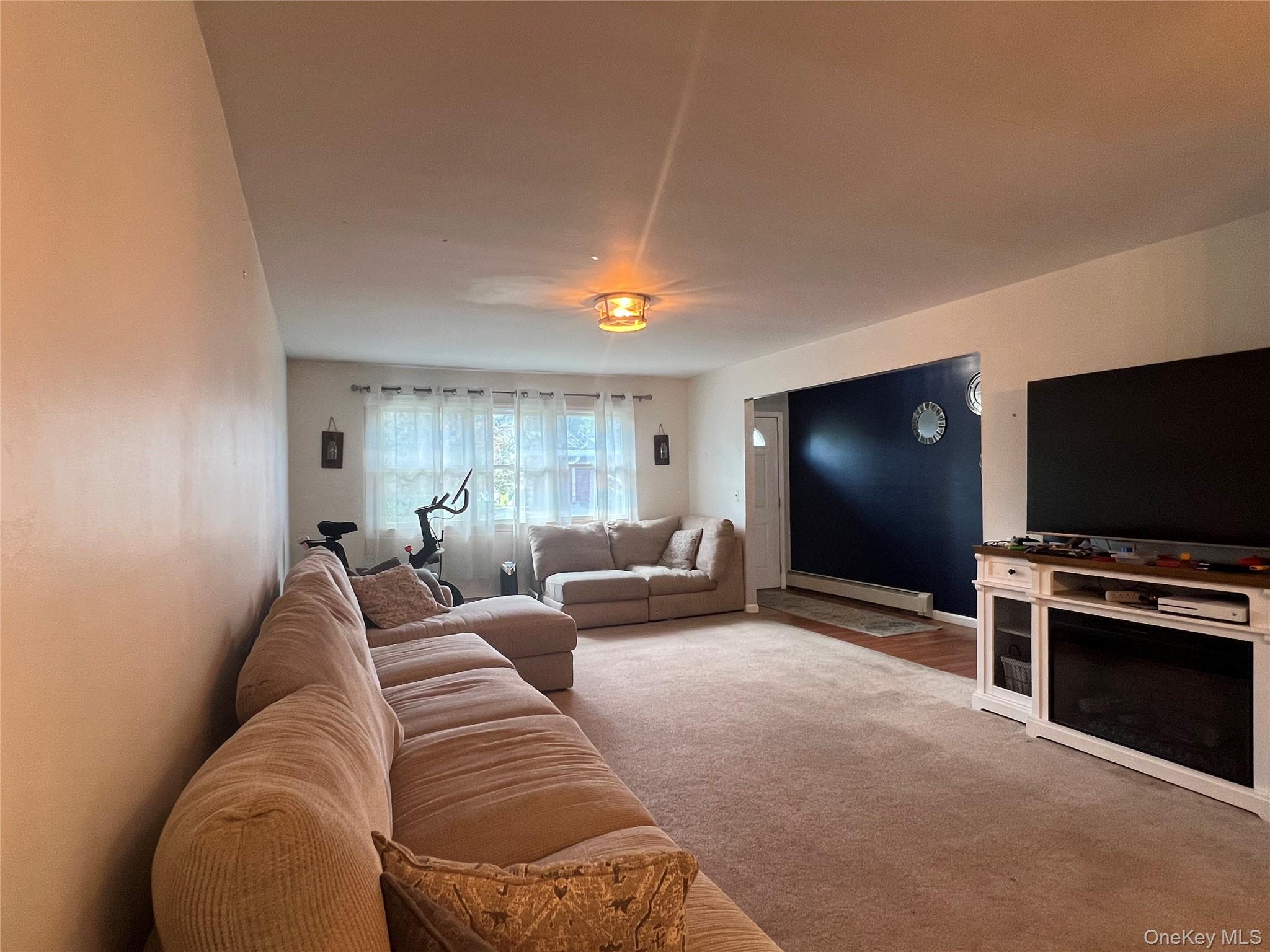 #7 photo, 43 Rush Street, サフォーク郡 Port Jefferson Station , NY 11776