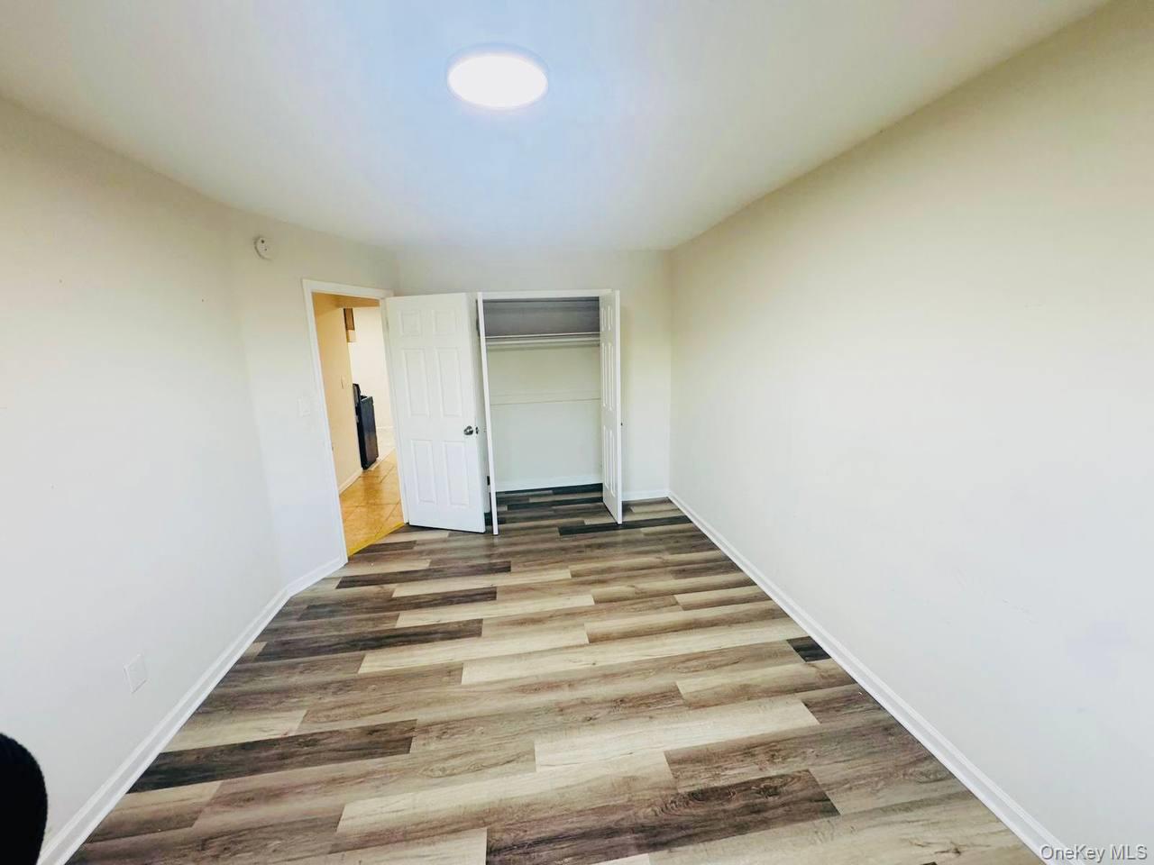 #11 photo, 762 E 211st Street, ブロンクス区 Bronx , NY 10467