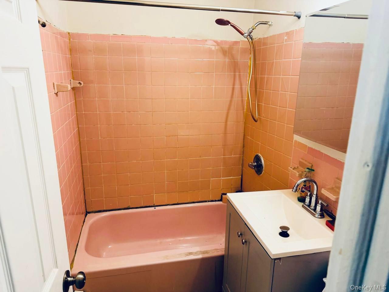 #12 photo, 762 E 211st Street, ブロンクス区 Bronx , NY 10467