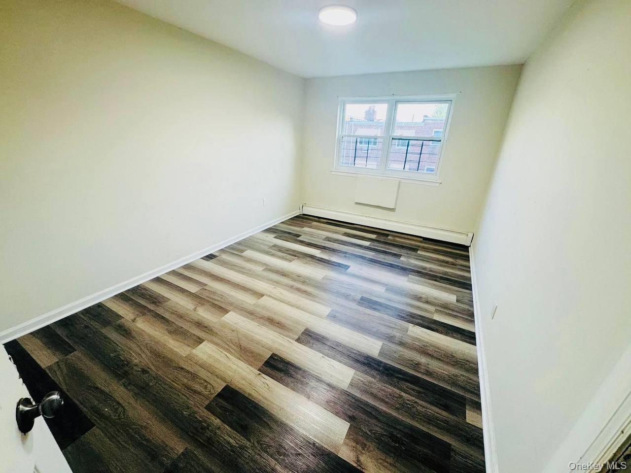 #9 photo, 762 E 211st Street, ブロンクス区 Bronx , NY 10467