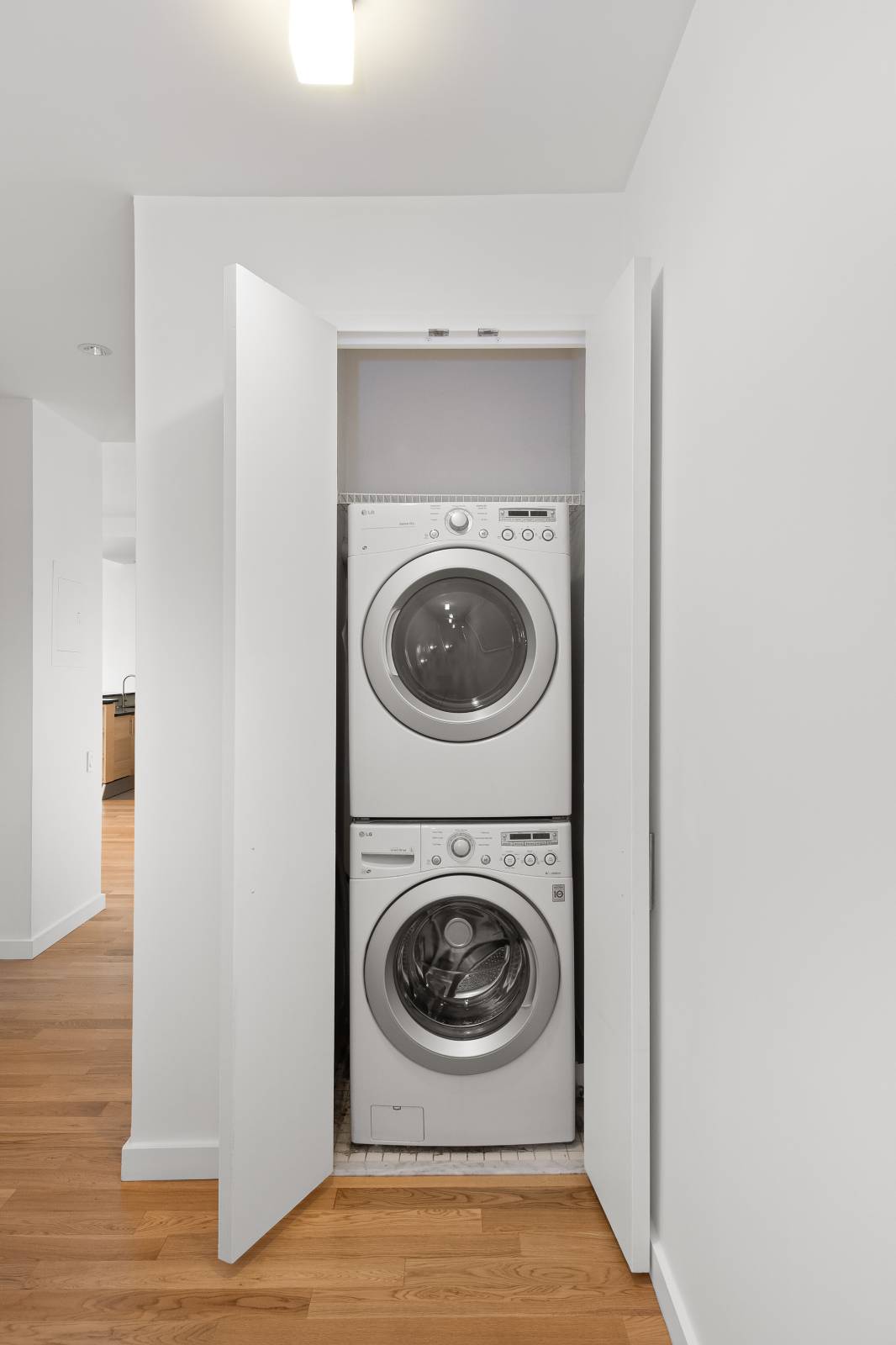 #10 photo, 325 Fifth Ave, マンハッタン New York , NY 10016