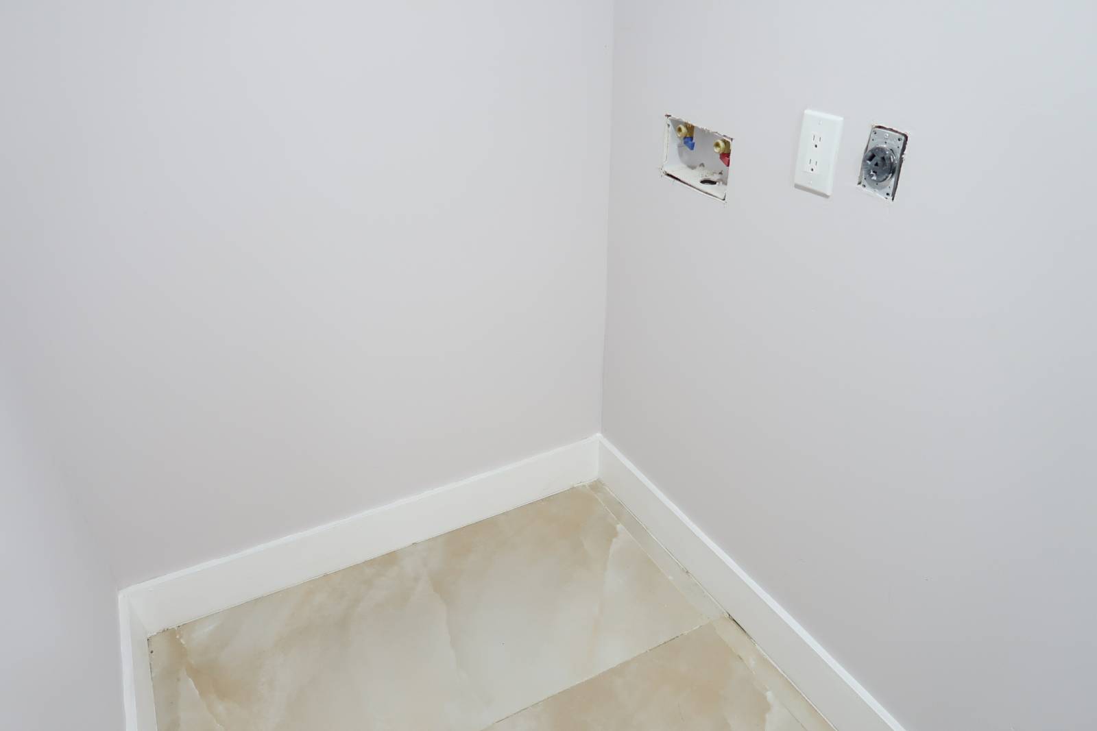 #15 photo, 78-77 79th Lane, クイーンズ区 Ridgewood , NY 11385