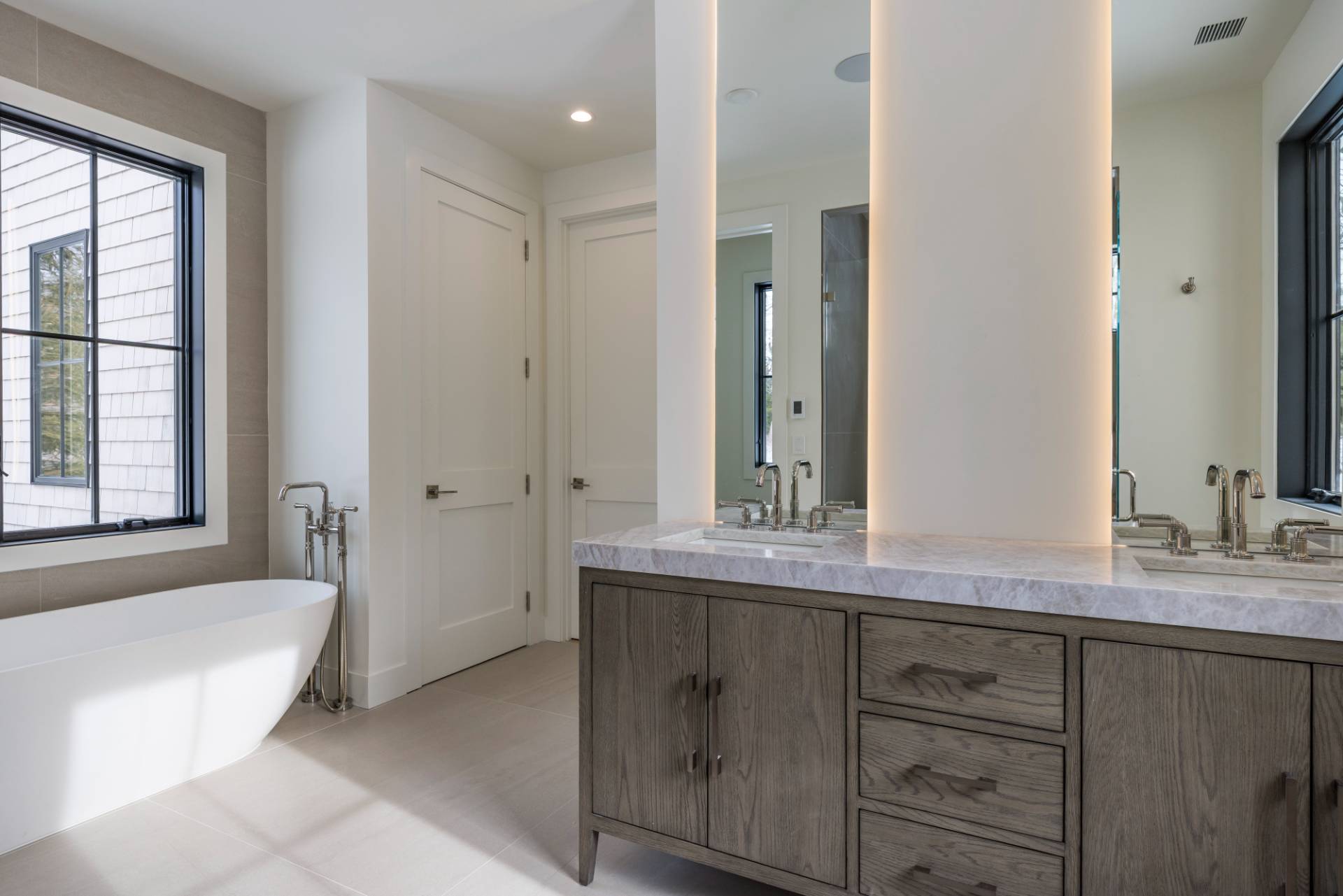 #17 photo, 33 Harbor View Drive, East Hampton , NY 11937