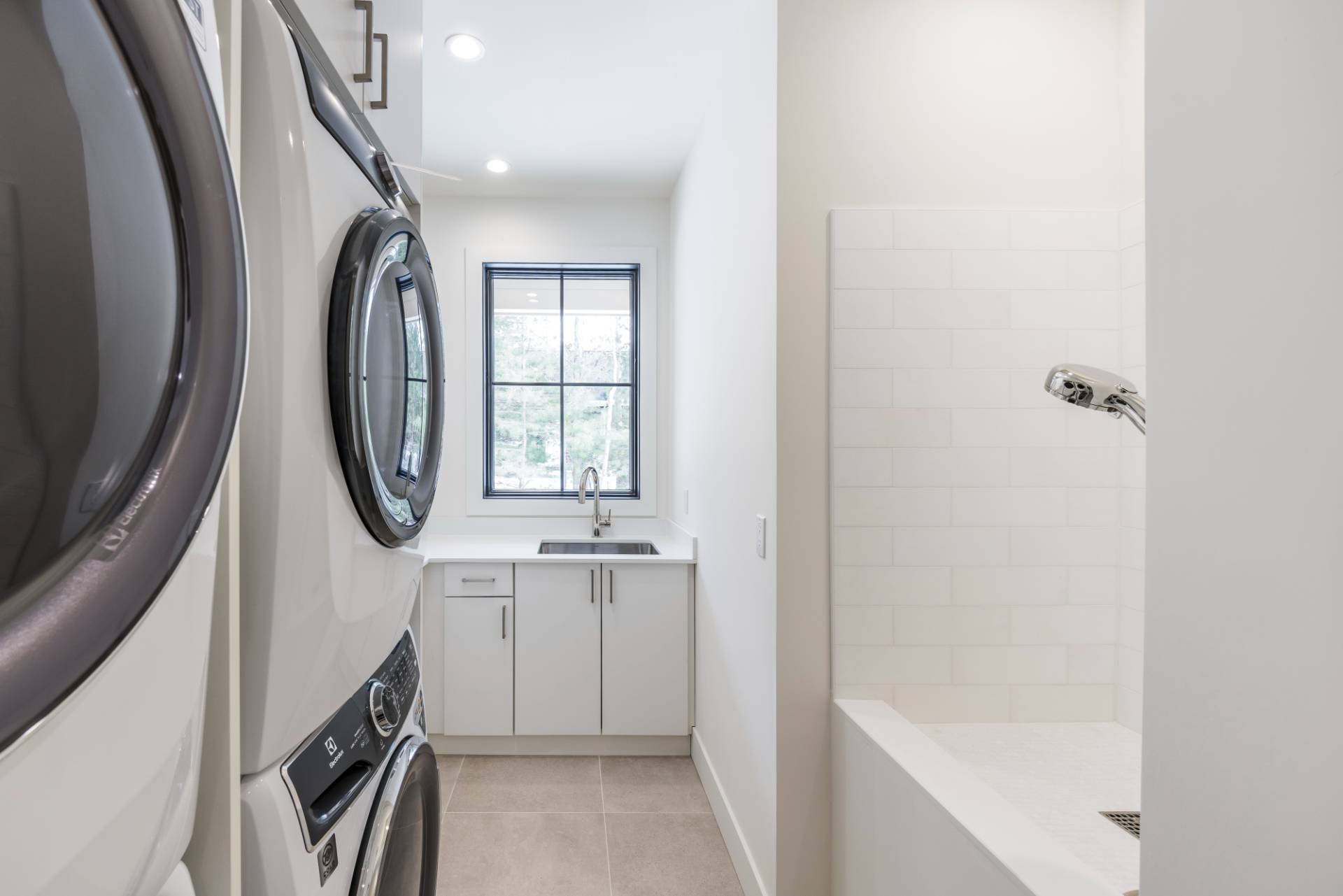 #22 photo, 33 Harbor View Drive, East Hampton , NY 11937