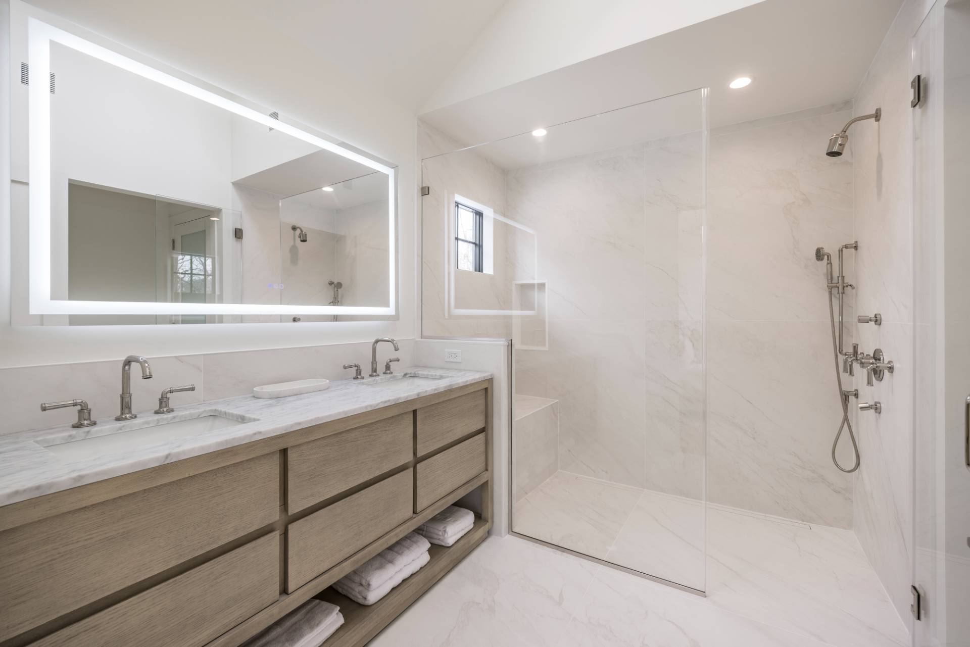 #25 photo, 33 Harbor View Drive, East Hampton , NY 11937