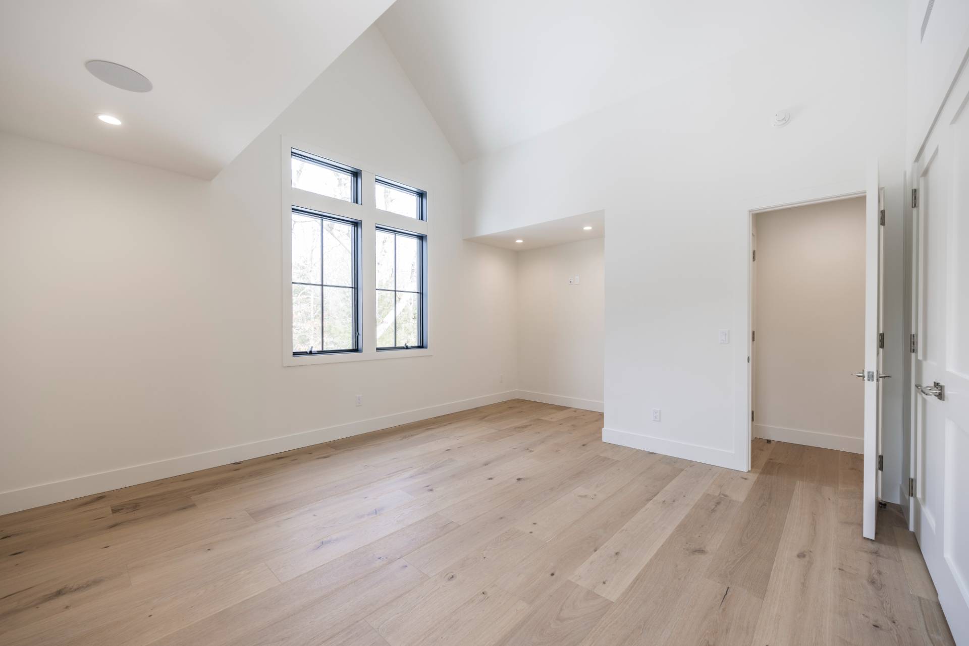 #27 photo, 33 Harbor View Drive, East Hampton , NY 11937