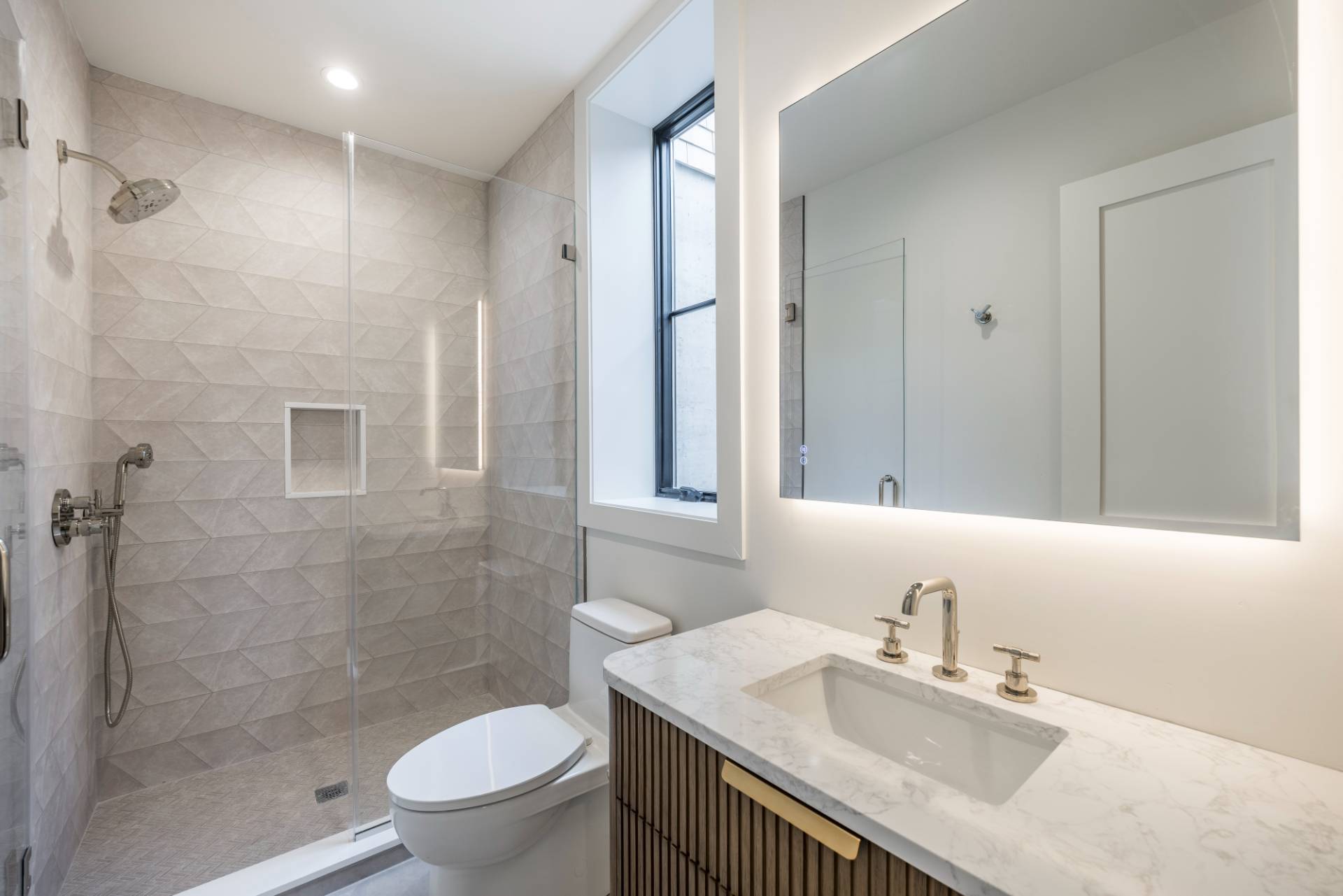 #32 photo, 33 Harbor View Drive, East Hampton , NY 11937