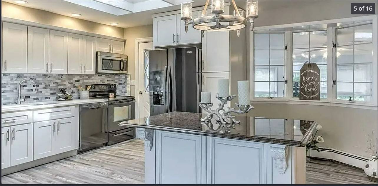 #4 photo, 4 THOMAS DR, サフォーク郡 NORTH BABYLON , NY 11703