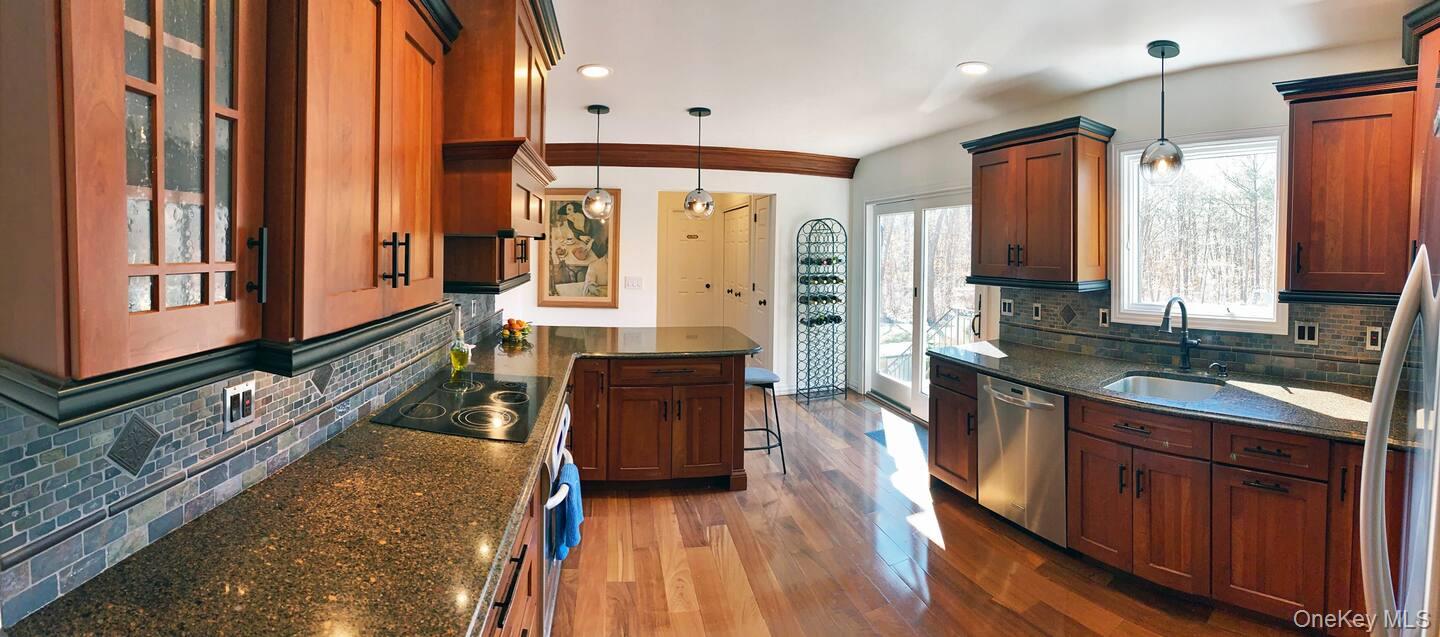 #14 photo, 10 Messina Avenue, サフォーク郡 Center Moriches , NY 11934