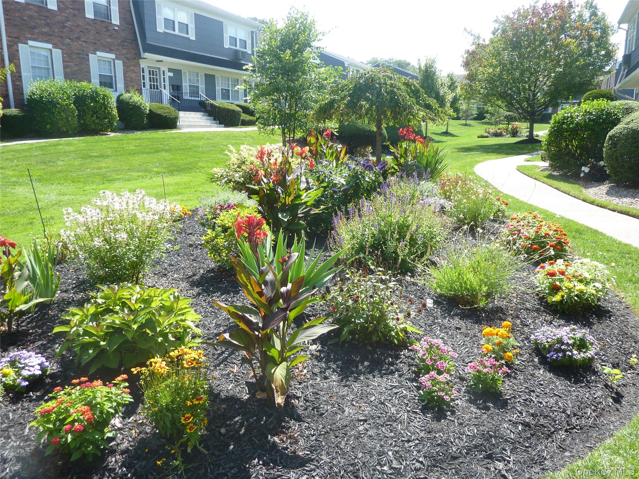 #3 photo, 133 Doxbury Lane, Suffern , NY 10901