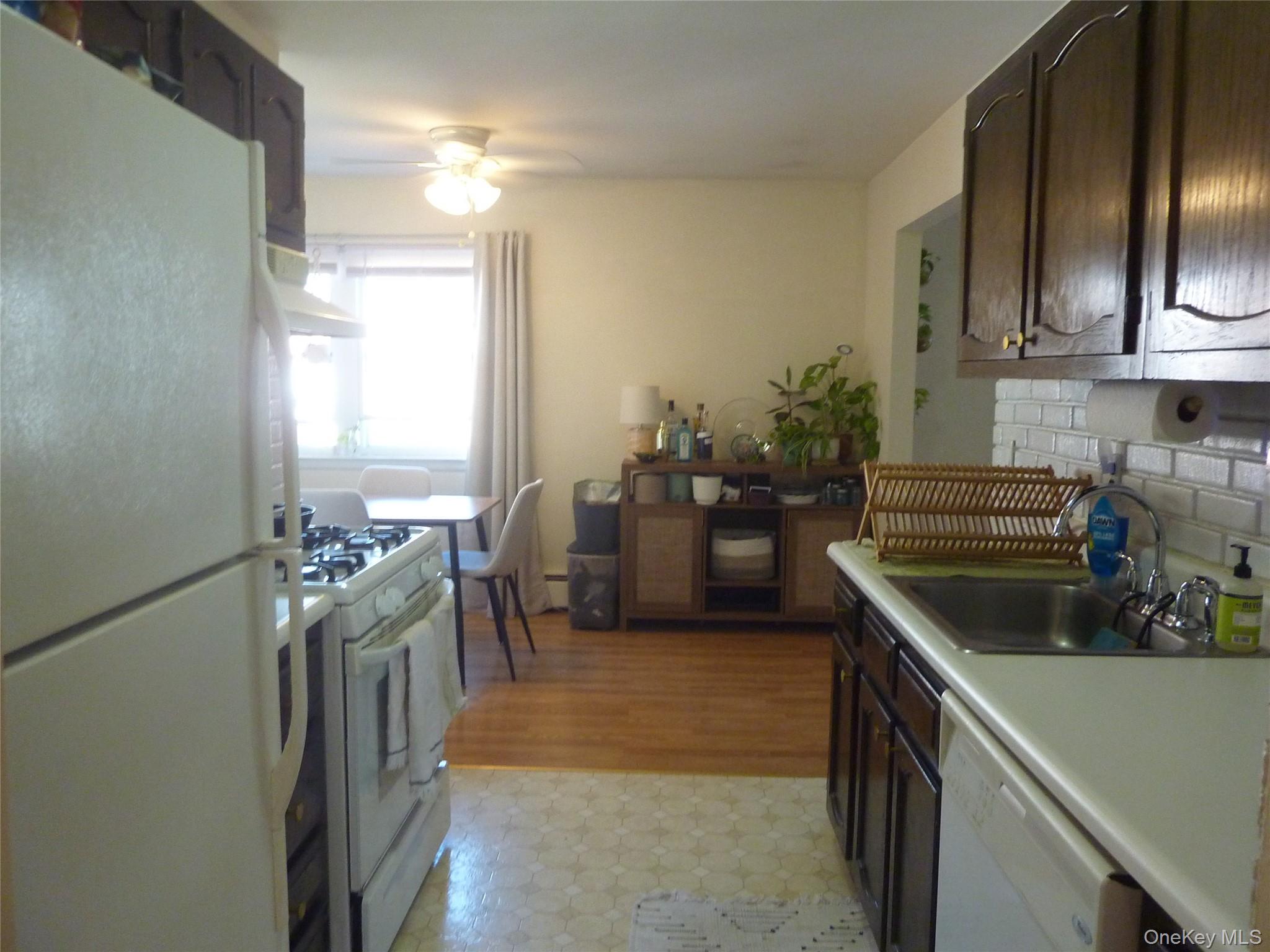 #5 photo, 133 Doxbury Lane, Suffern , NY 10901