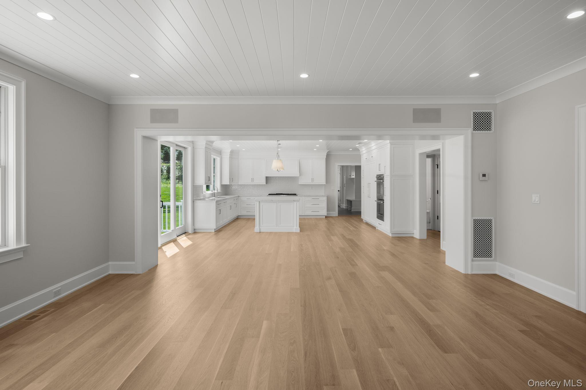 #14 photo, 68 Saw Mill Road, Cold Spring Harbor , NY 11724