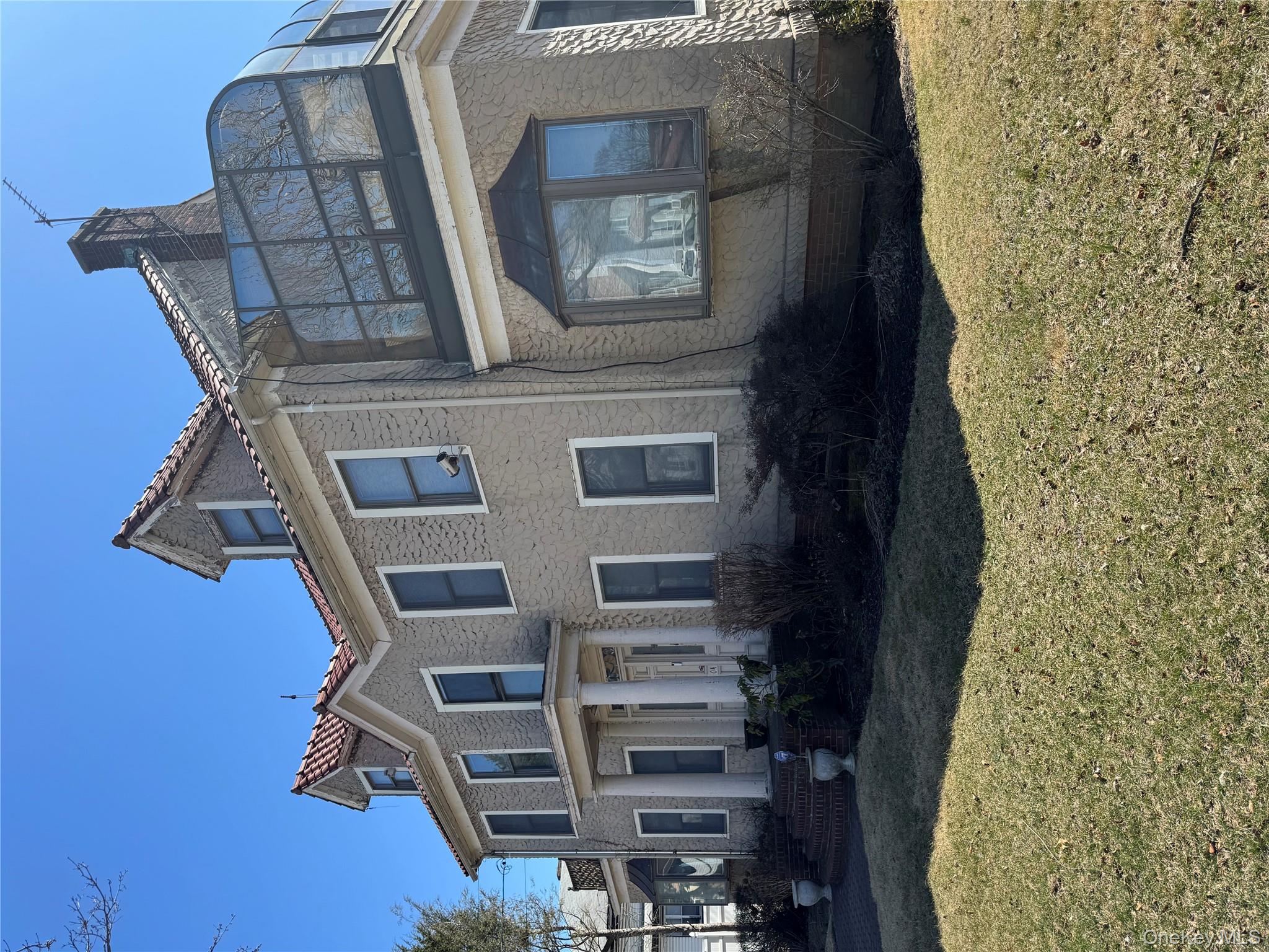 #2 photo, 19404 110th Road, クイーンズ区 Saint Albans , NY 11412