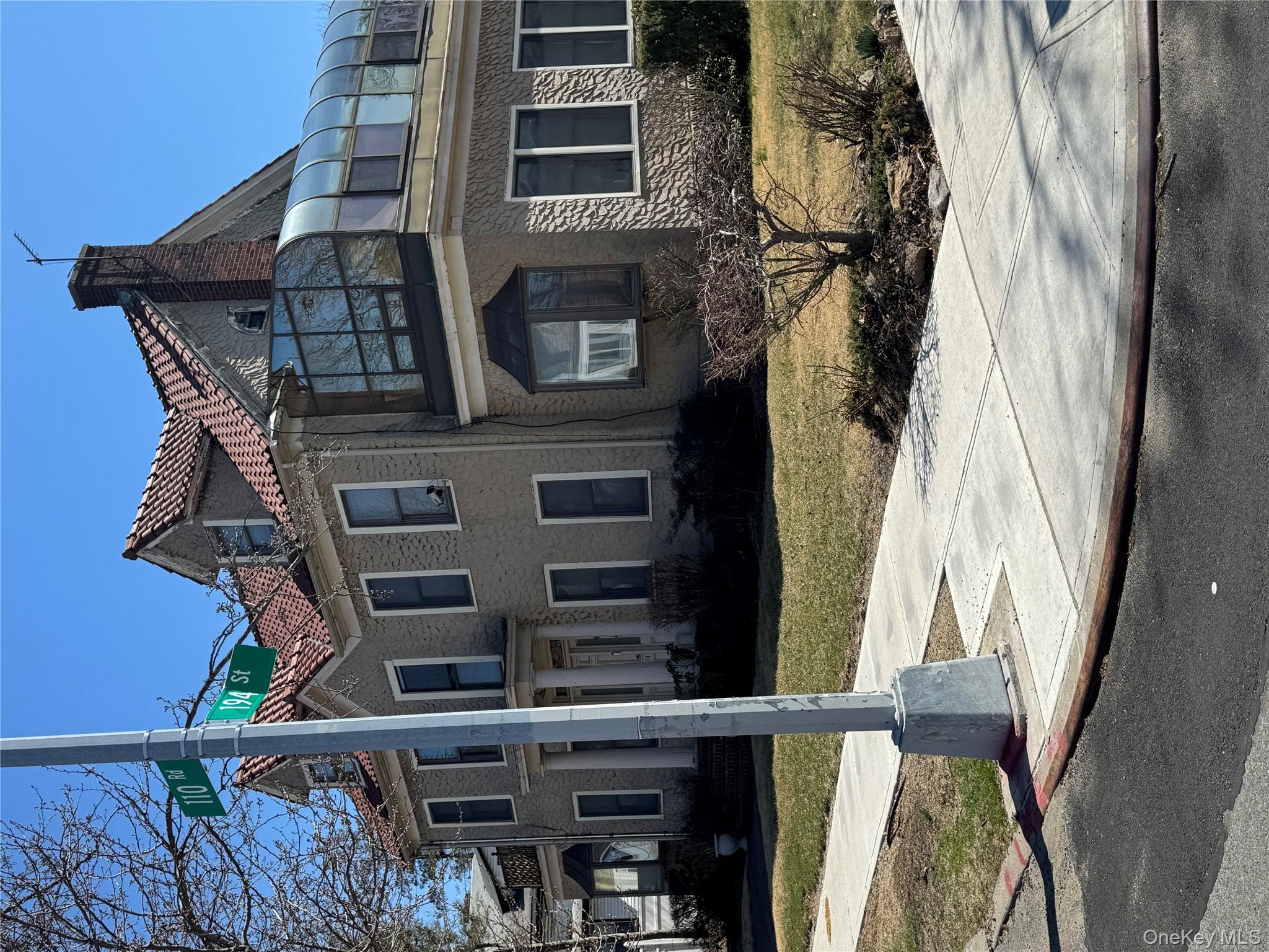 #4 photo, 19404 110th Road, クイーンズ区 Saint Albans , NY 11412