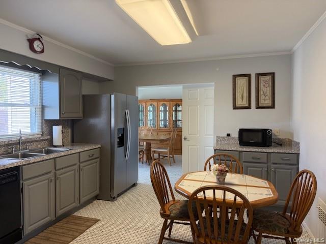 #5 photo, 652 Empire Avenue, سوفولك West Babylon , NY 11704