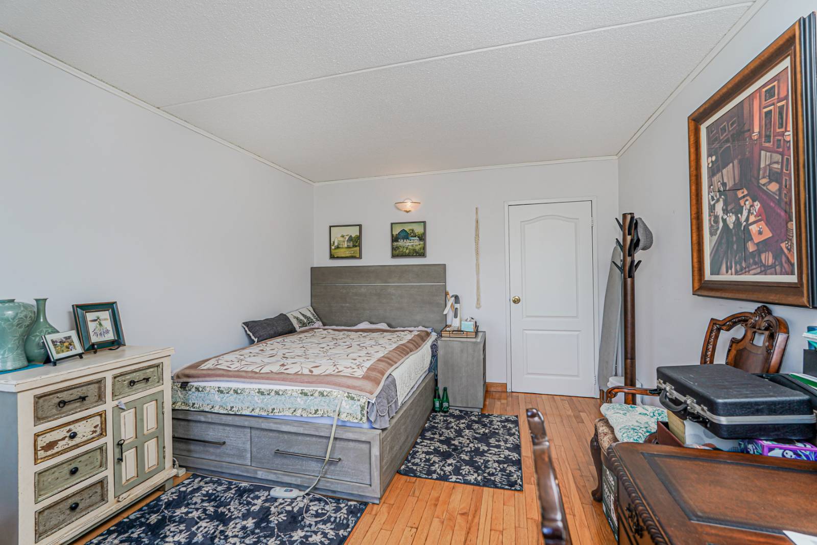 #18 photo, 171 Wellington court, #3b, Staten Island , NY 10314