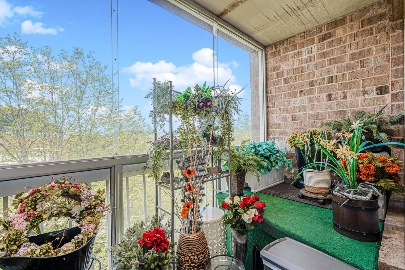 #20 photo, 171 Wellington court, #3b, Staten Island , NY 10314