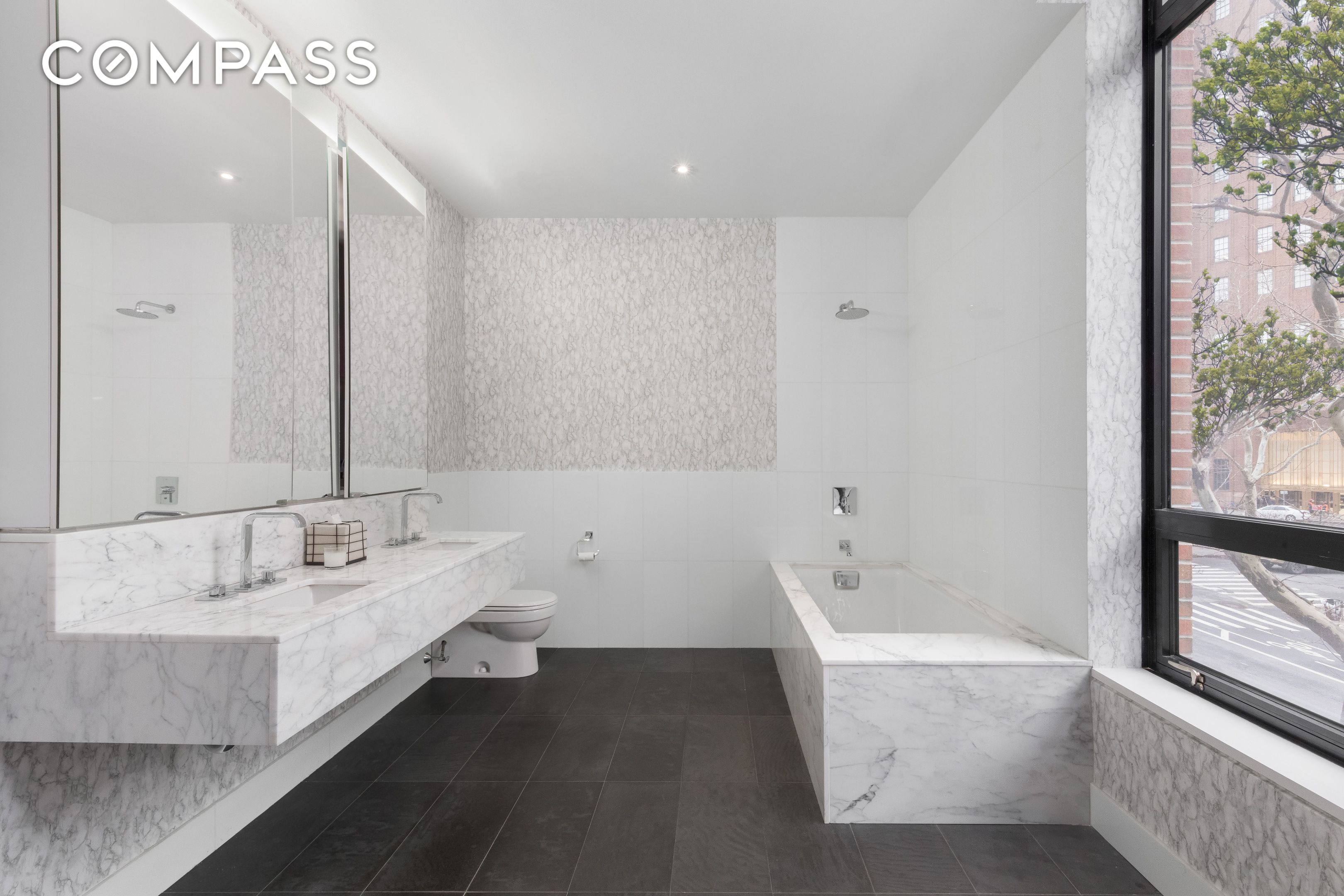 #13 photo, New York City, マンハッタン TriBeCa , NY 10013