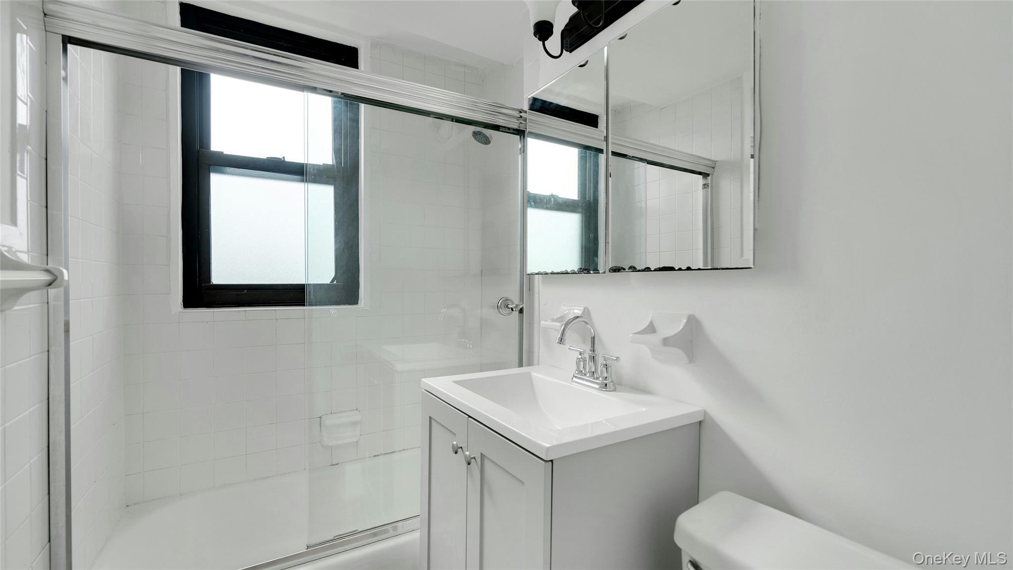 #18 photo, 61-25 98th Street, クイーンズ区 Rego Park , NY 11374