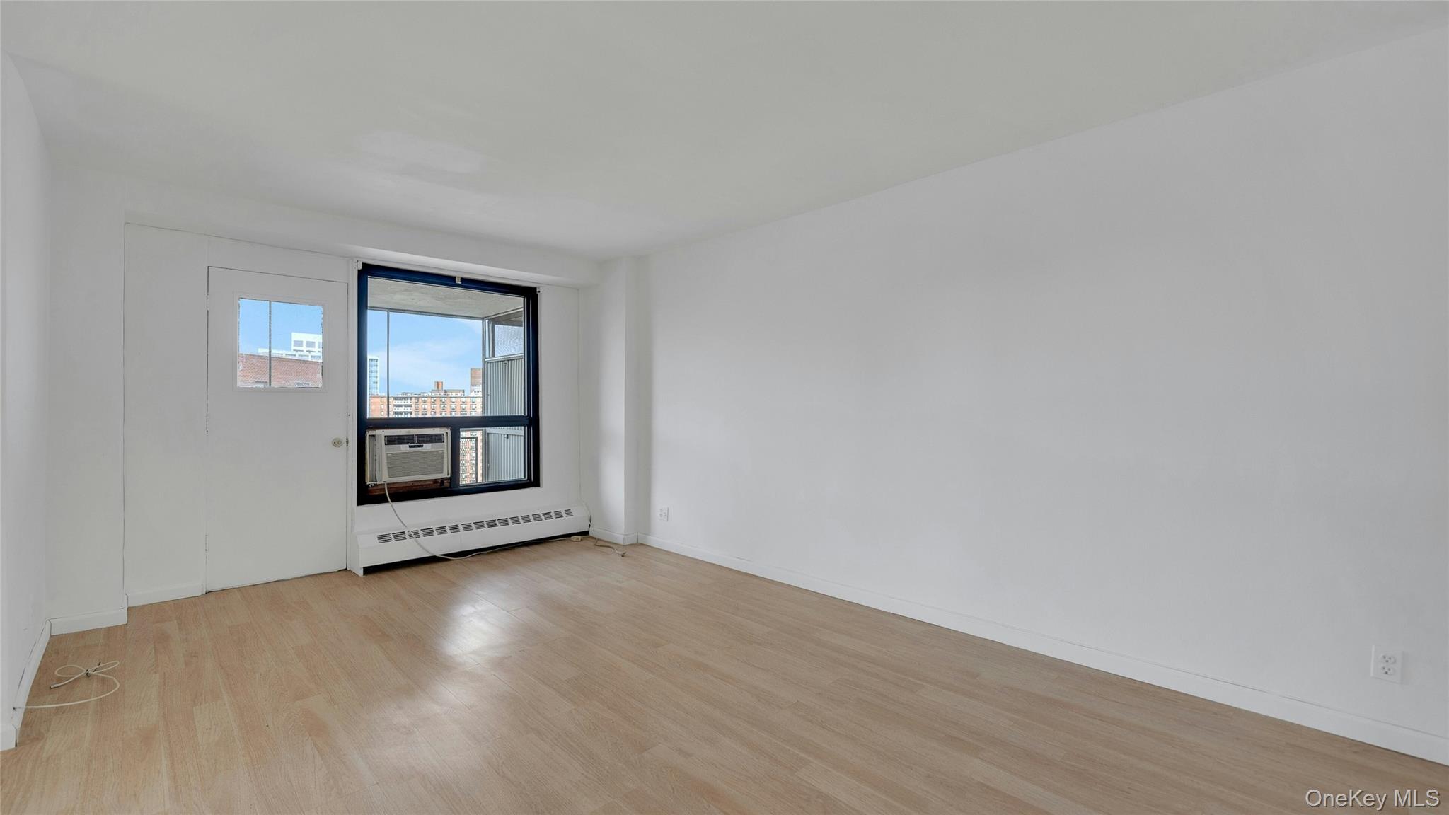 #7 photo, 61-25 98th Street, クイーンズ区 Rego Park , NY 11374