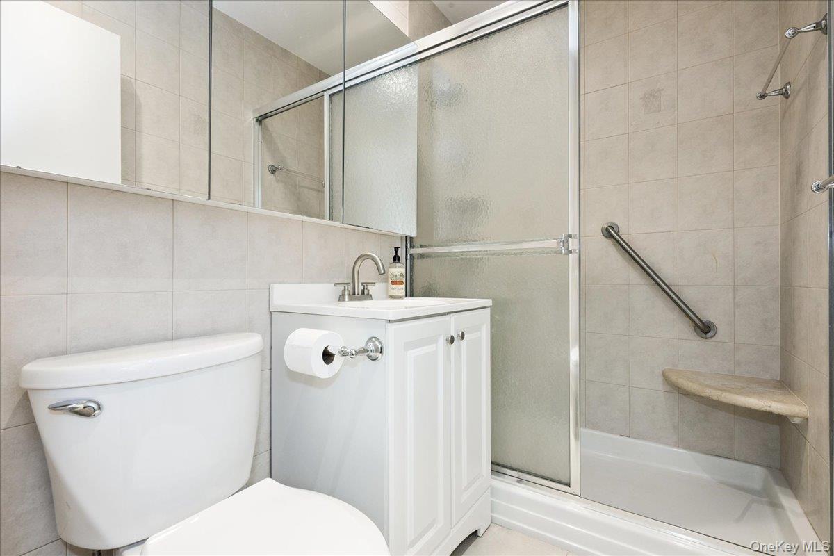 #13 photo, 2 Fowler Avenue, ナッソー郡 Lynbrook , NY 11563