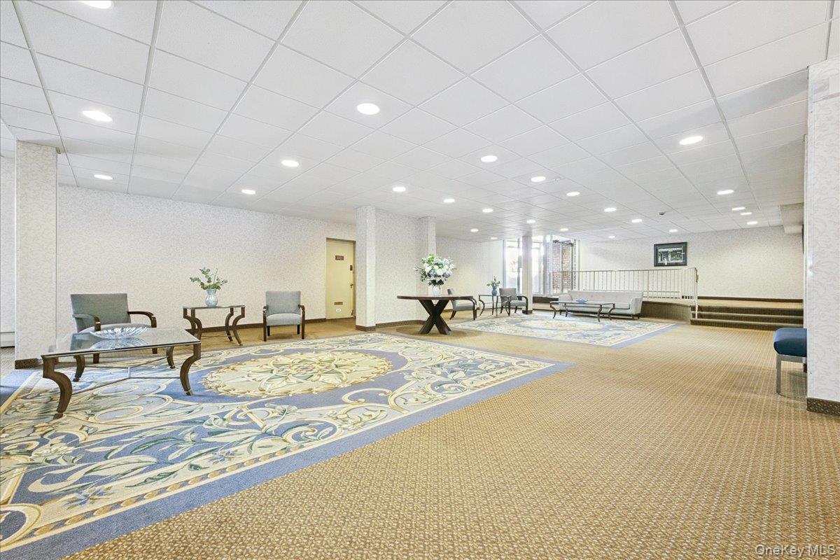 #20 photo, 2 Fowler Avenue, ナッソー郡 Lynbrook , NY 11563