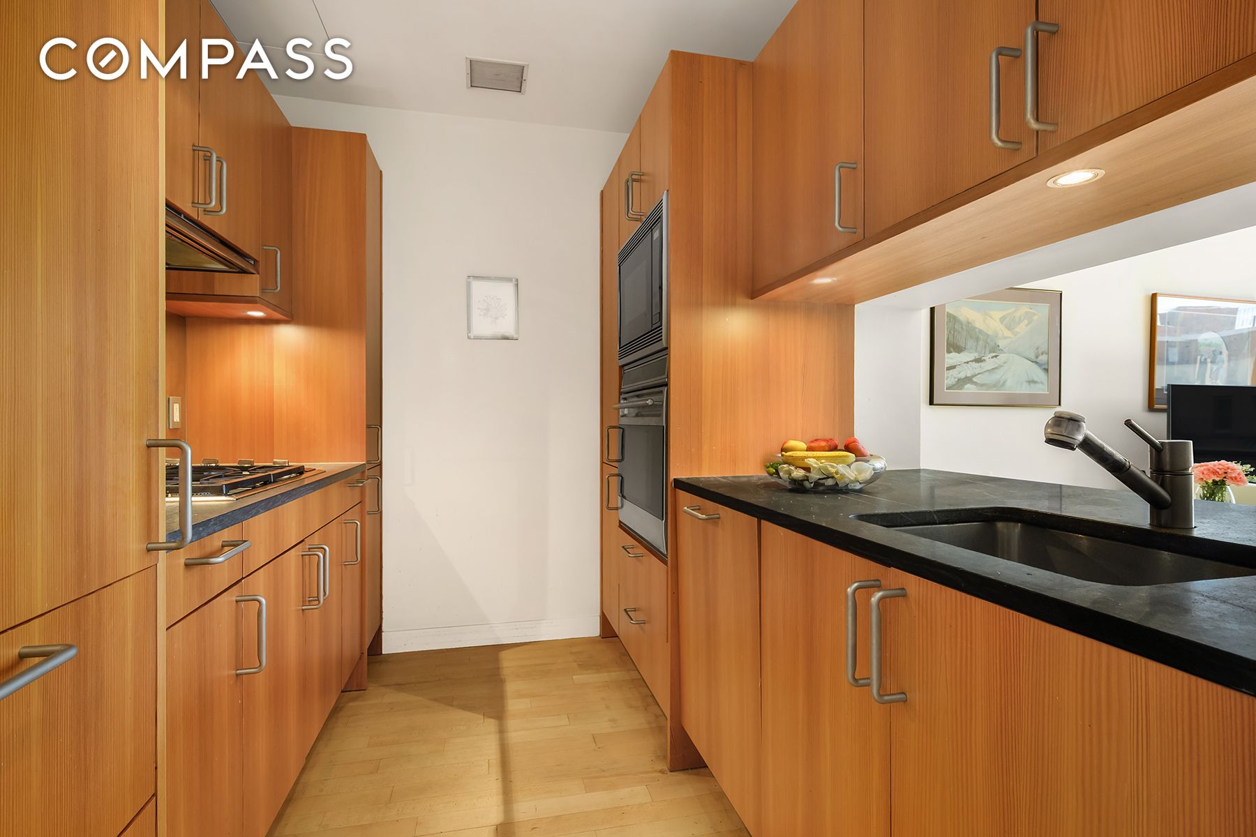 #4 photo, 450 E 83rd Street, マンハッタン Upper East Side , NY 10028