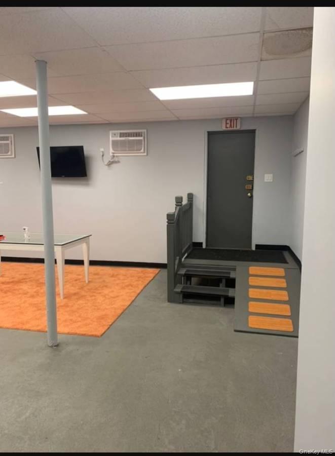 #2 photo, 217C Bedford Avenue, ナッソー郡 Bellmore , NY 11710