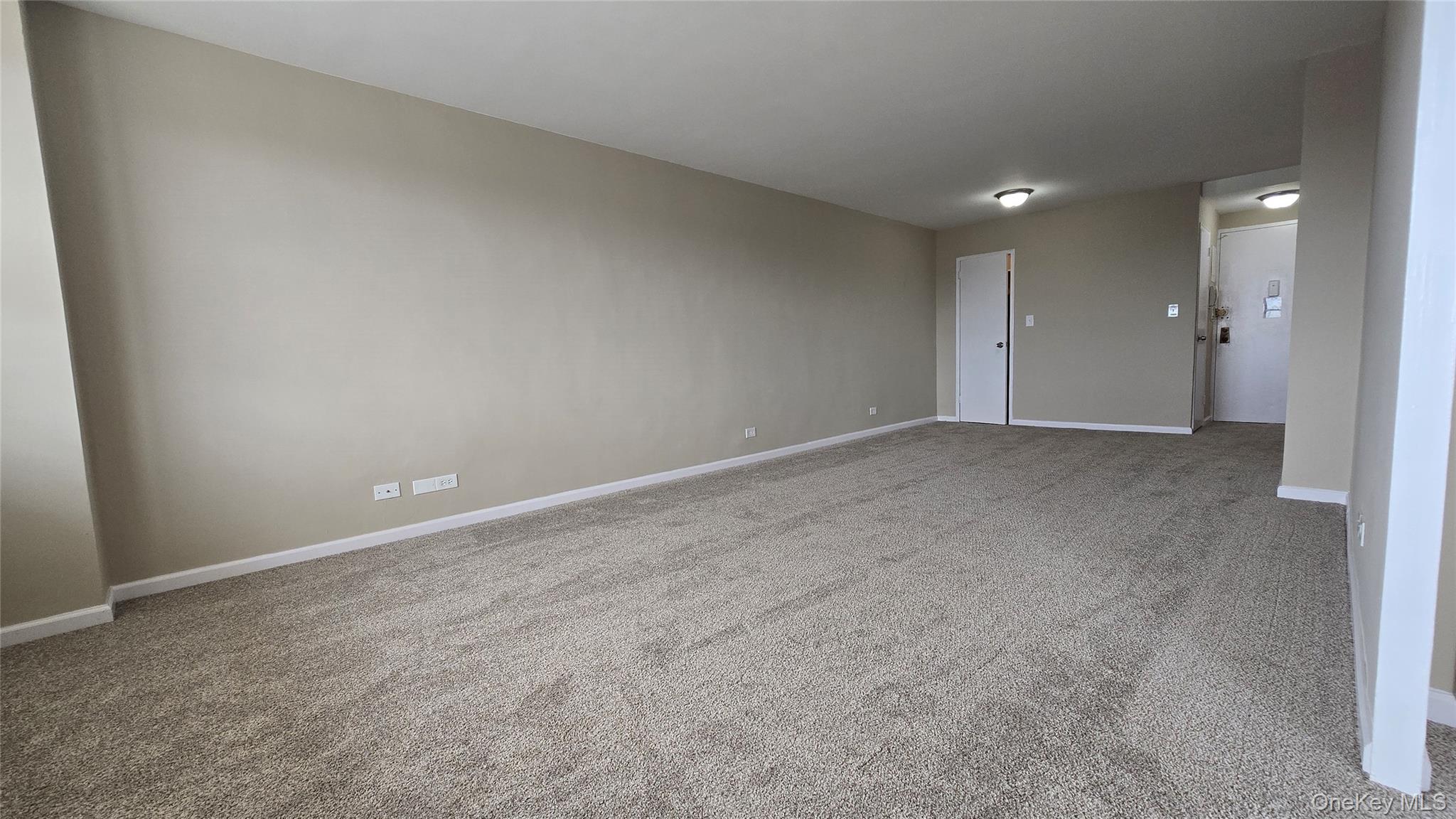 #18 photo, 175-20 Wexford Terrace, クイーンズ区 Jamaica Estates , NY 11432