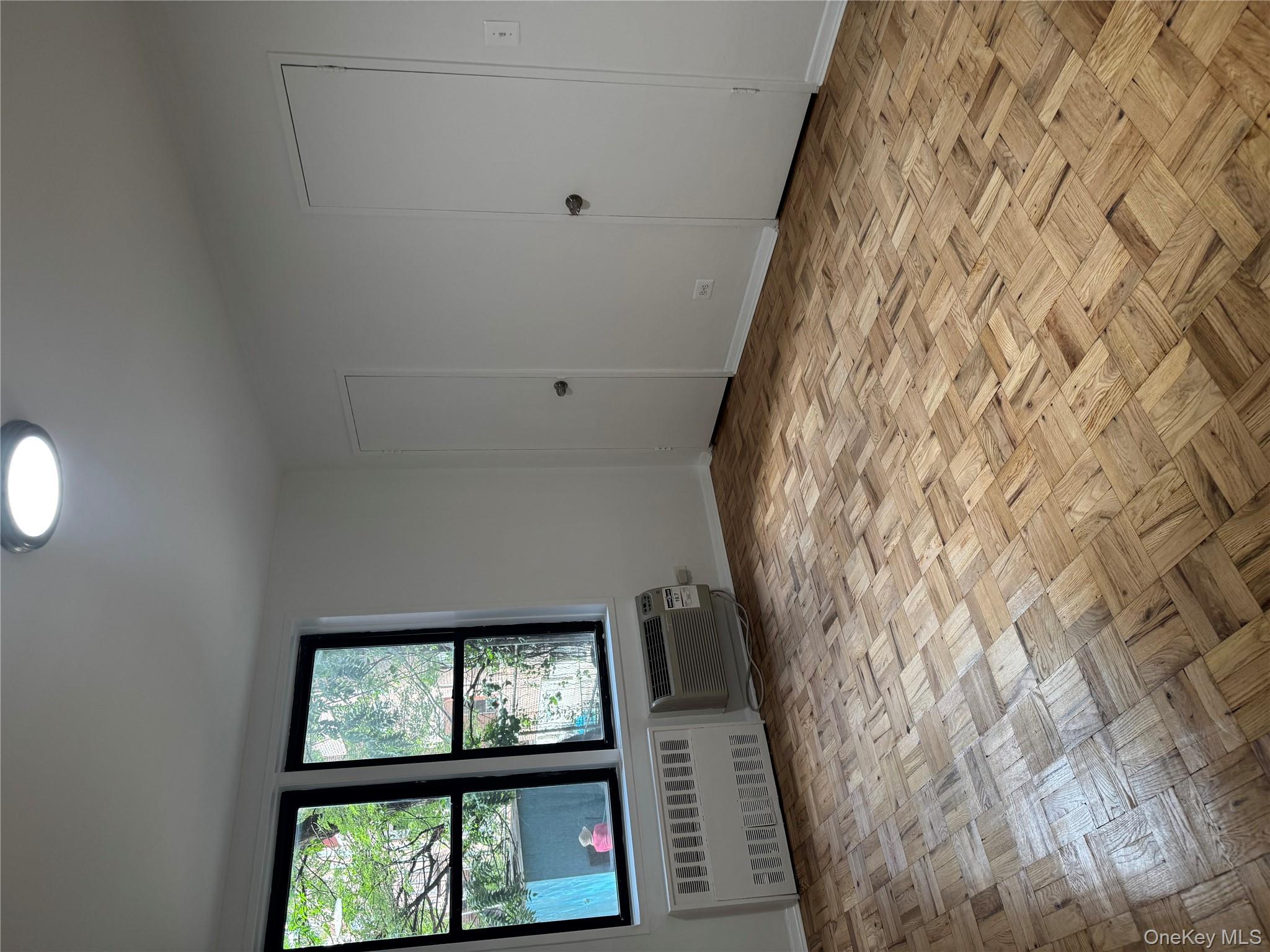 #10 photo, 65-50 Wetherole st, クイーンズ区 Rego Park , NY 11374