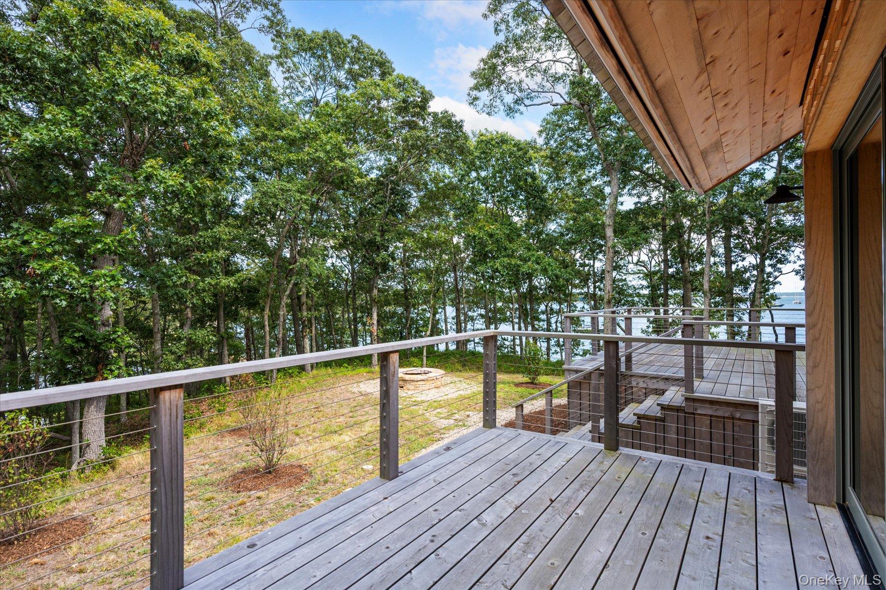 #13 photo, 21 Thompson Road, サフォーク郡 Shelter Island , NY 11964