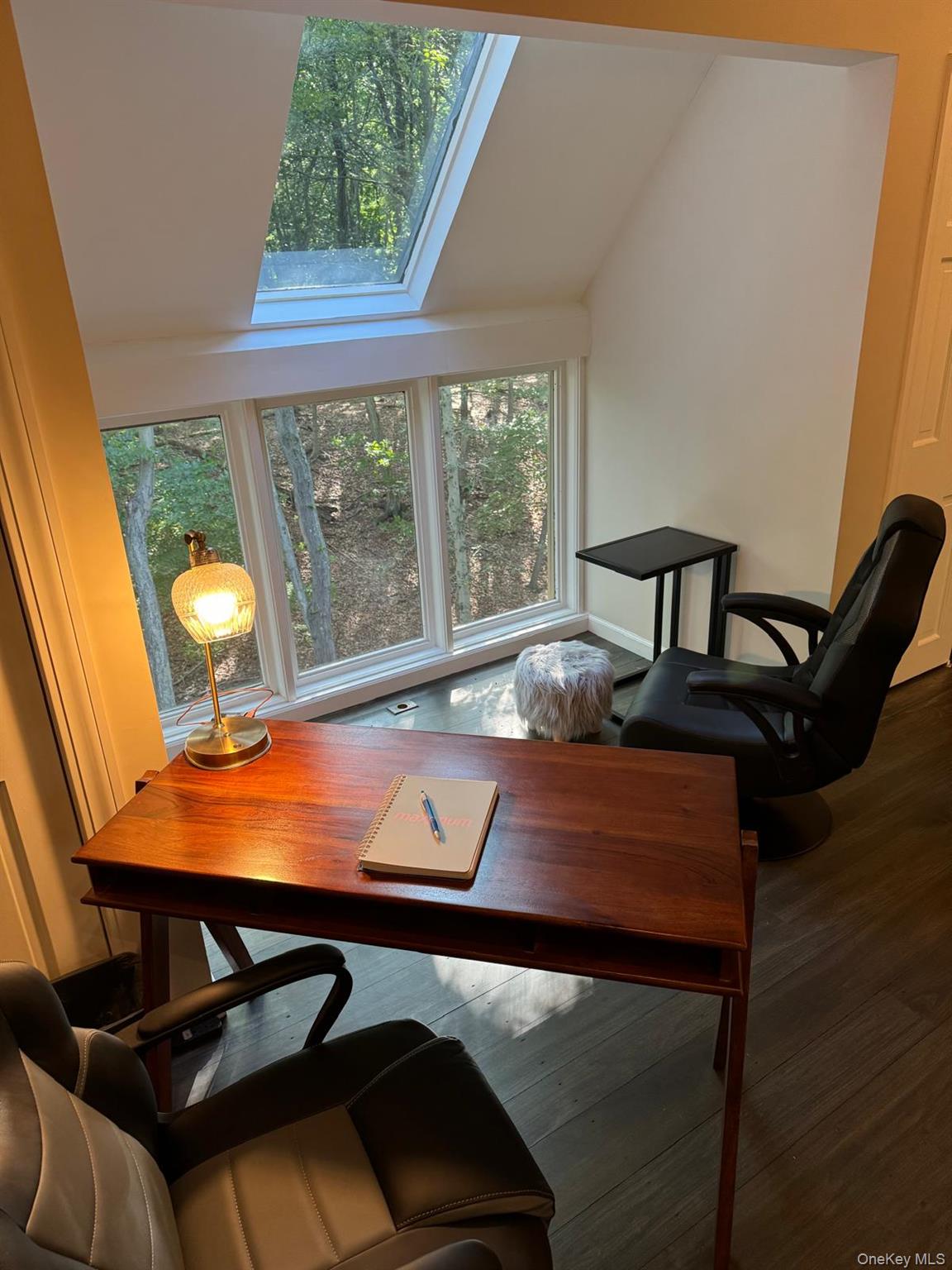 #11 photo, 64 HOLLOW ROAD Hollow, サフォーク郡 Stony Brook , NY 11790