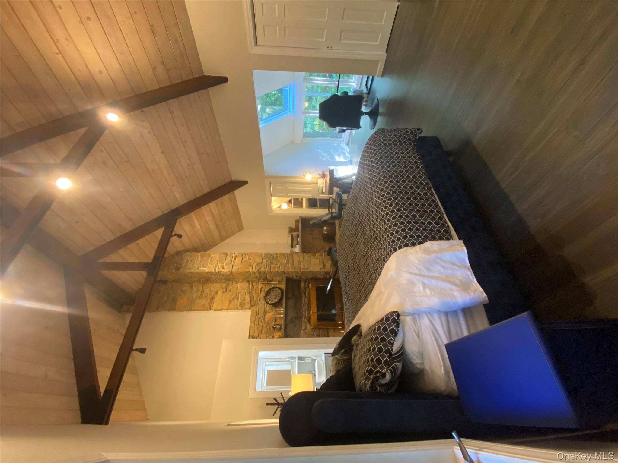 #16 photo, 64 HOLLOW ROAD Hollow, サフォーク郡 Stony Brook , NY 11790