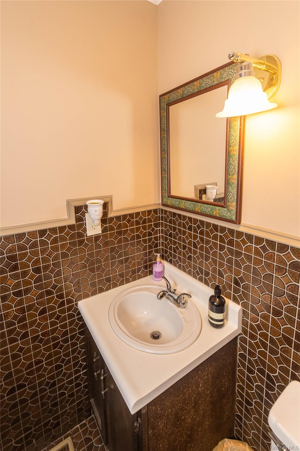 #19 photo, 258 Village Court, Kingston , NY 12401