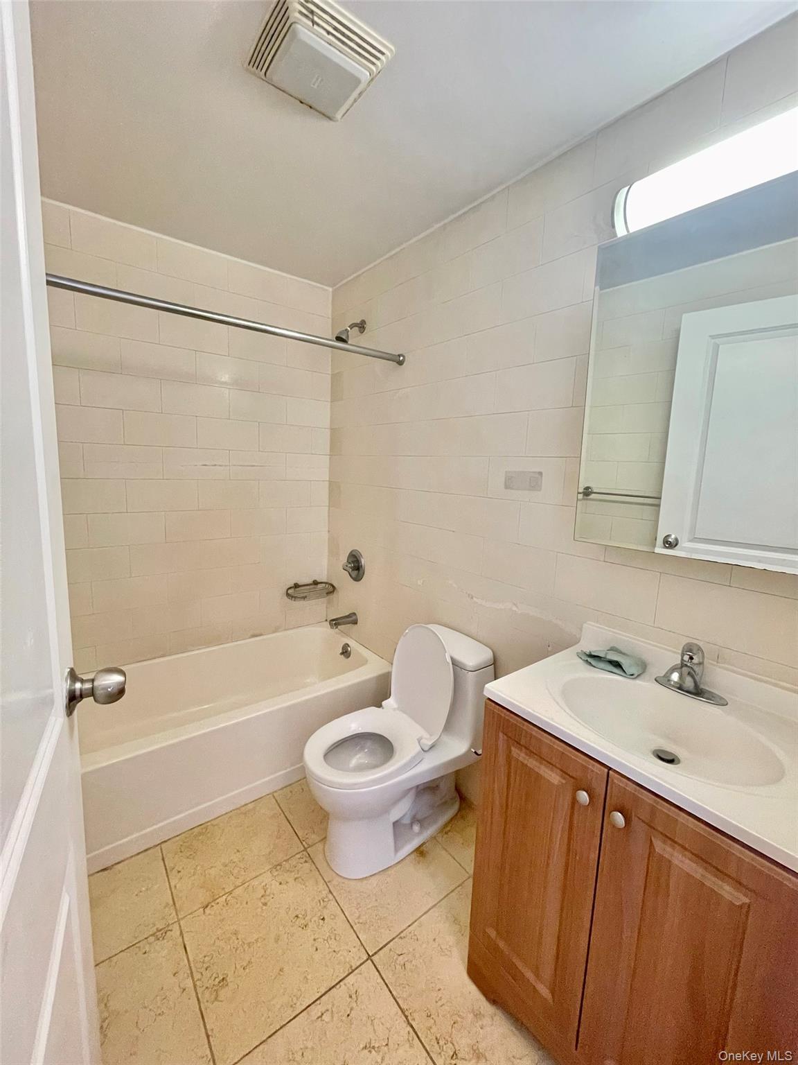 #12 photo, 38-34 Parsons Blvd, クイーンズ区 Flushing , NY 11354