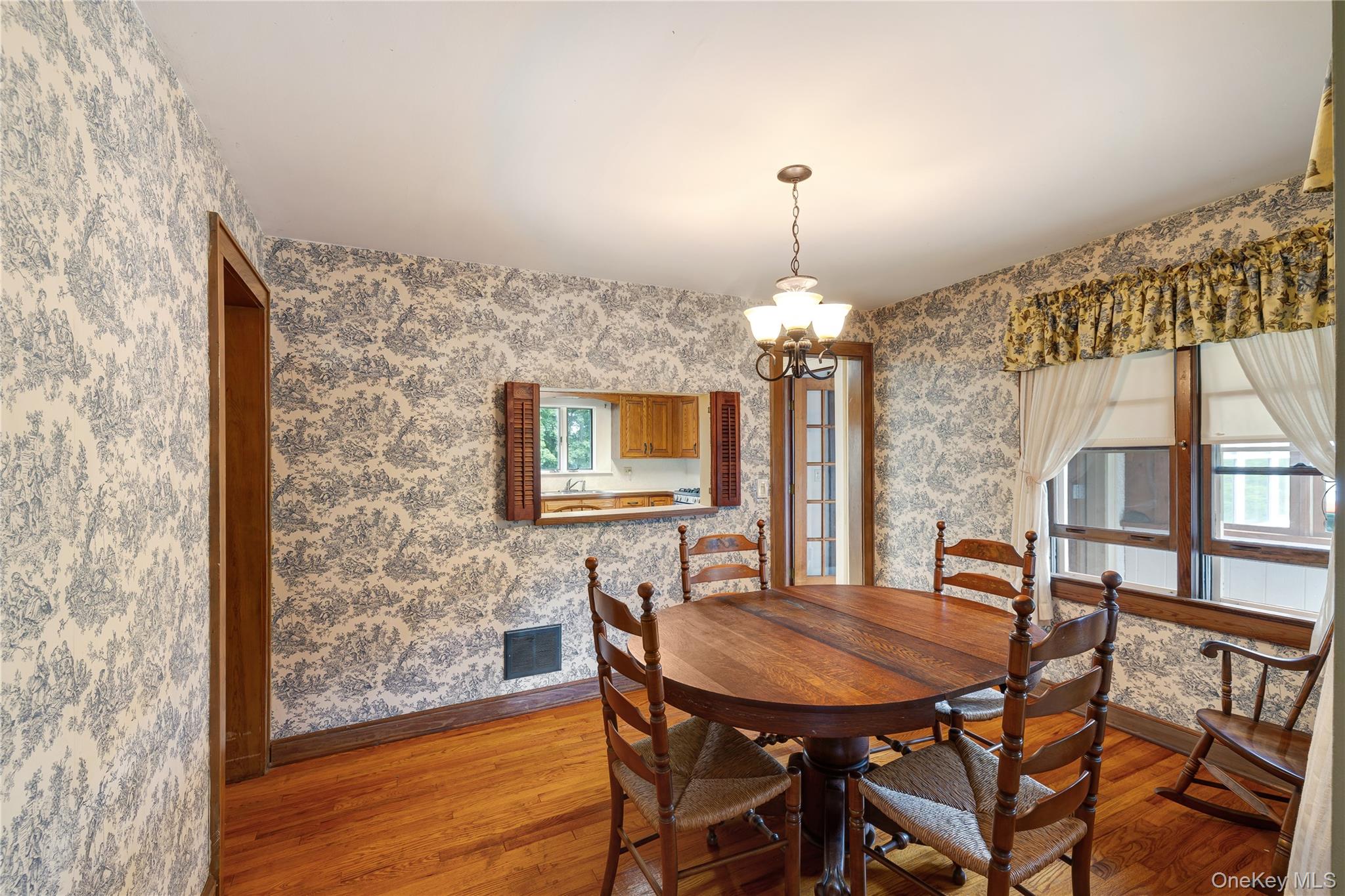 #10 photo, 11 Mountain View Road, Poughkeepsie , NY 12603